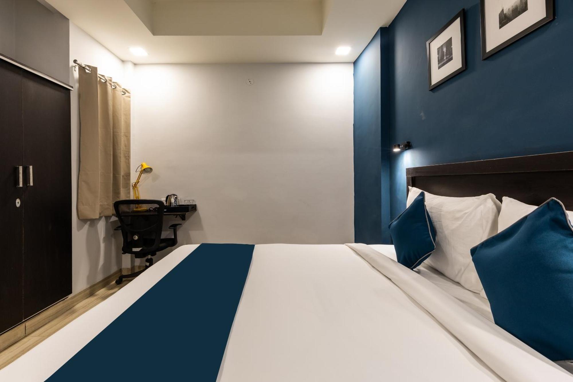 Silverkey Fusion Hotel Indore